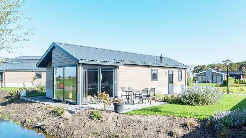 Vakantiehuis voor 5 personen, met tuin en zwembad in Noord-Holland