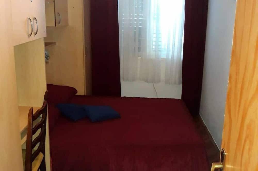 Ganze Wohnung, 2-Zimmer-Ferienwohnung mit Balkon und Meerblick Cavtat, Dubrovnik in Cavtat, Dubrovnik-Neretva