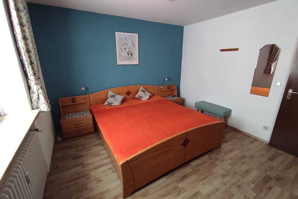 Ganze Wohnung, Ferienwohnung, Hallenbad und Sauna, Wlan, Südbalkon in ruhiger Lage in Wilhams, Missen-Wilhams