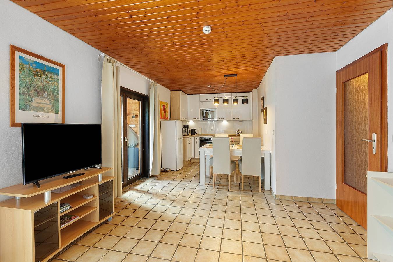 Ganze Wohnung, Apartment 'Heve' mit Gemeinschaftsterrasse, privatem Garten und Wlan in Körbecke, Möhnesee