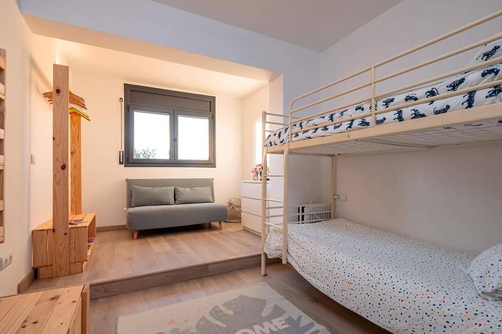 Entire apartment, Costabravaforrent Segalar 5 in Albons, Costa Brava
