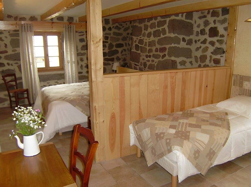 Auberge la maison de Julia, près du Puy en Velay - Bouton d'Or in Blanzac, Massif central