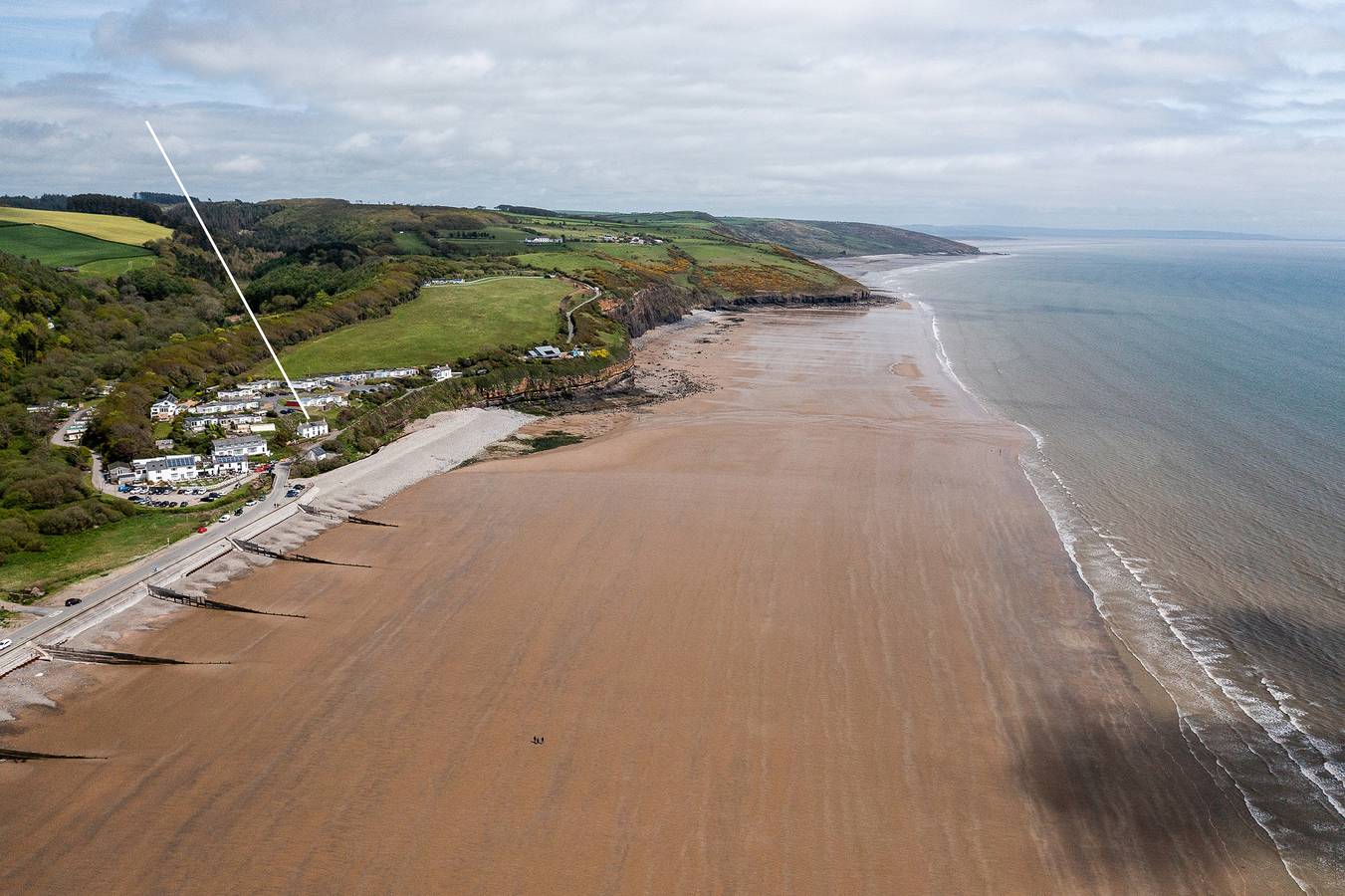 Black Hall Cottage in Amroth, Pembrokeshire