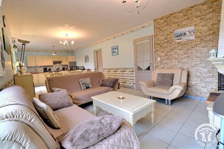 Gîte pour 8 personnes, avec jardin et terrasse à Roz-sur-Couesnon - 3