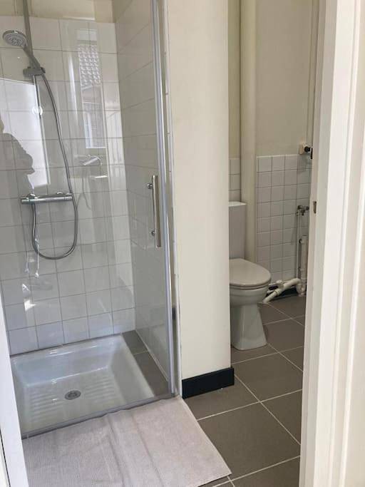 Appartement entier, One-Bedroom Apartment in Toucy, Région d'Auxerre
