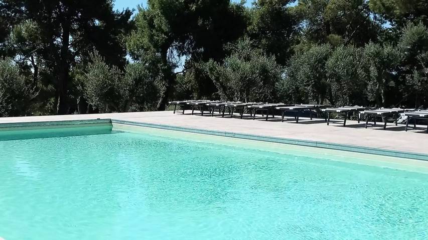 Camping für 4 Personen, mit Terrasse in Apulien