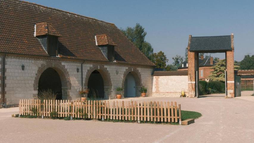 Location de vacances pour 2 personnes, avec jardin ainsi que vue sur le lac et vue, animaux acceptés à Beauchamps