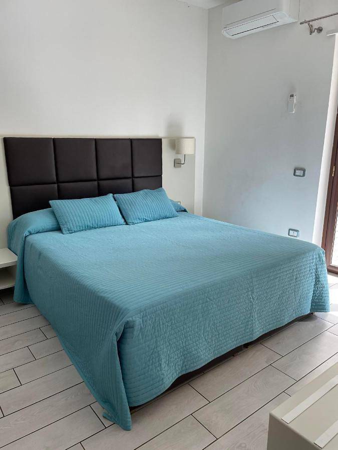 Zara in Corigliano-Rossano, Golfo di Taranto