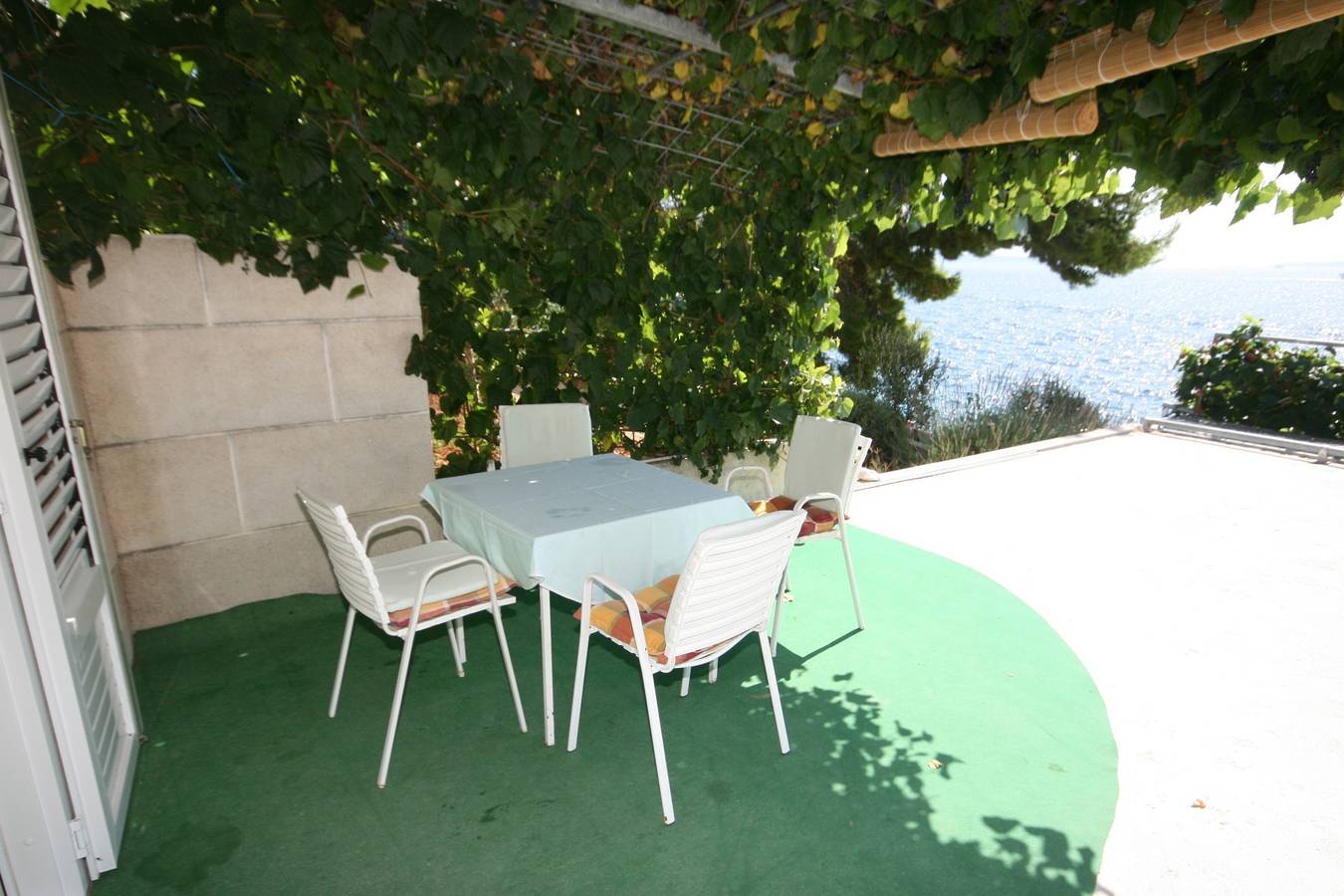 Ganze Wohnung, 1-Zimmer-Ferienwohnung am Strand Okrug Donji, Ciovo A-6859-b in Okrug Donji, Ciovo