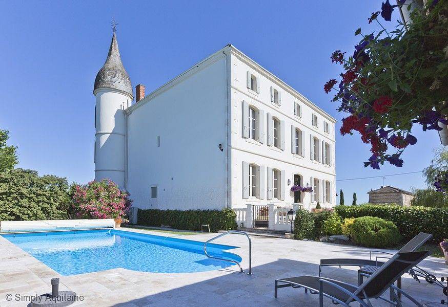 Château pour 16 personnes avec jardin in Le Temple-sur-Lot, Quercy