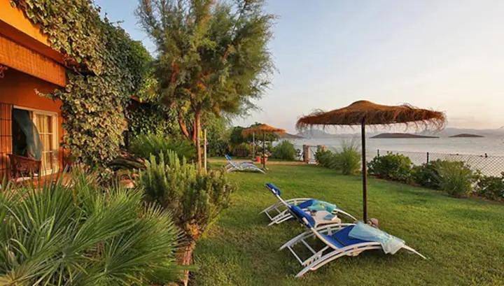 Chalet para 8 personas, con vistas además de vistas al lago y jardín en La Manga