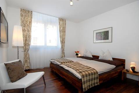 Ferienwohnung für 8 Personen, mit Garten und Balkon, kinderfreundlich in Davos - 3