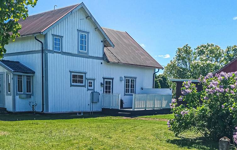 Ferienhaus für 6 Personen, mit Terrasse und Ausblick sowie Garten, mit Haustier - 1