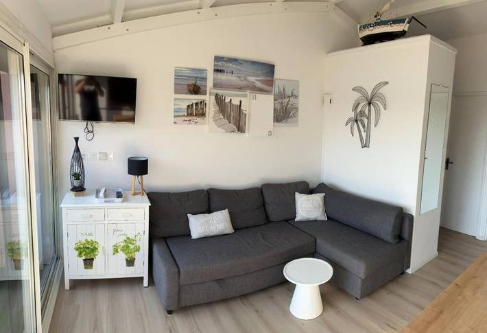 Gîte pour 4 personnes, avec piscine ainsi que terrasse et vue dans Plage du pont tournant - 4