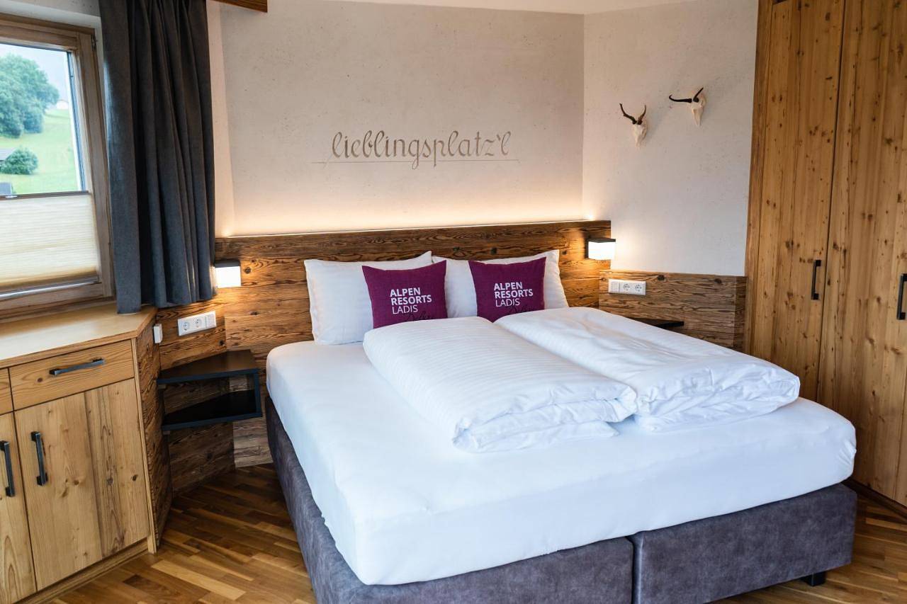 Chalet Edelweiss - Private Wellness with Whirlpool & Sauna in Ladis, Serfaus-Fiss-Ladis