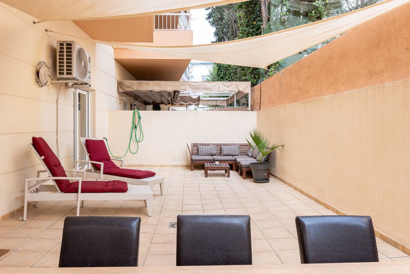 Ganze Wohnung, Apartment 'Ramon Y Cajal' mit Gemeinschaftspool, Wlan und Klimaanlage in Fuengirola Zentrum, Fuengirola