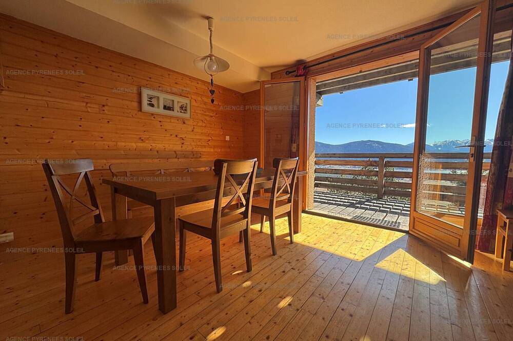 Appartement entier, F4 bas de chalet avec terrasse et parking - Les Angles in Les Angles, Parc naturel régional des Pyrénées catalanes
