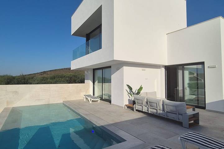 Casa rural para 8 personas, con piscina, Se admiten mascotas en San Roque