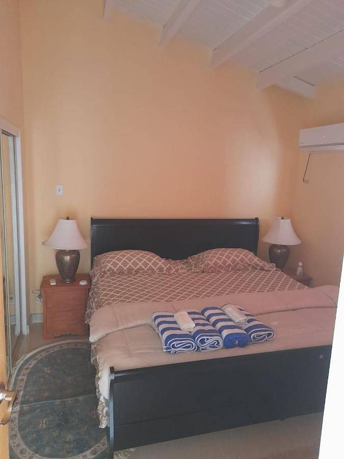 Maison d’hôte pour 2 personnes, avec balcon ainsi que vue et piscine