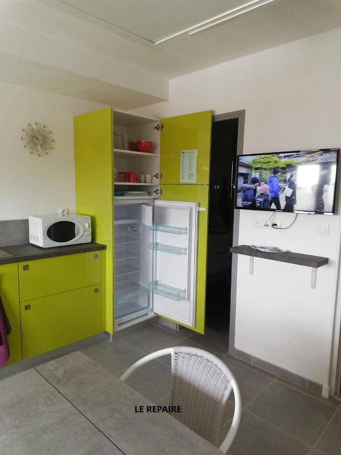 Gîte pour 2 personnes, avec vue à Cormaranche-en-Bugey - 3