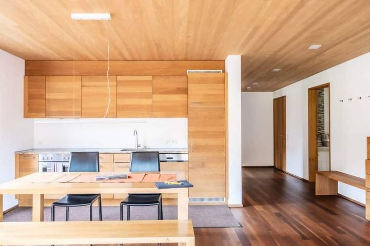 Ferienwohnung für 4 Personen, mit Balkon und Whirlpool sowie Garten und Sauna in Bizau