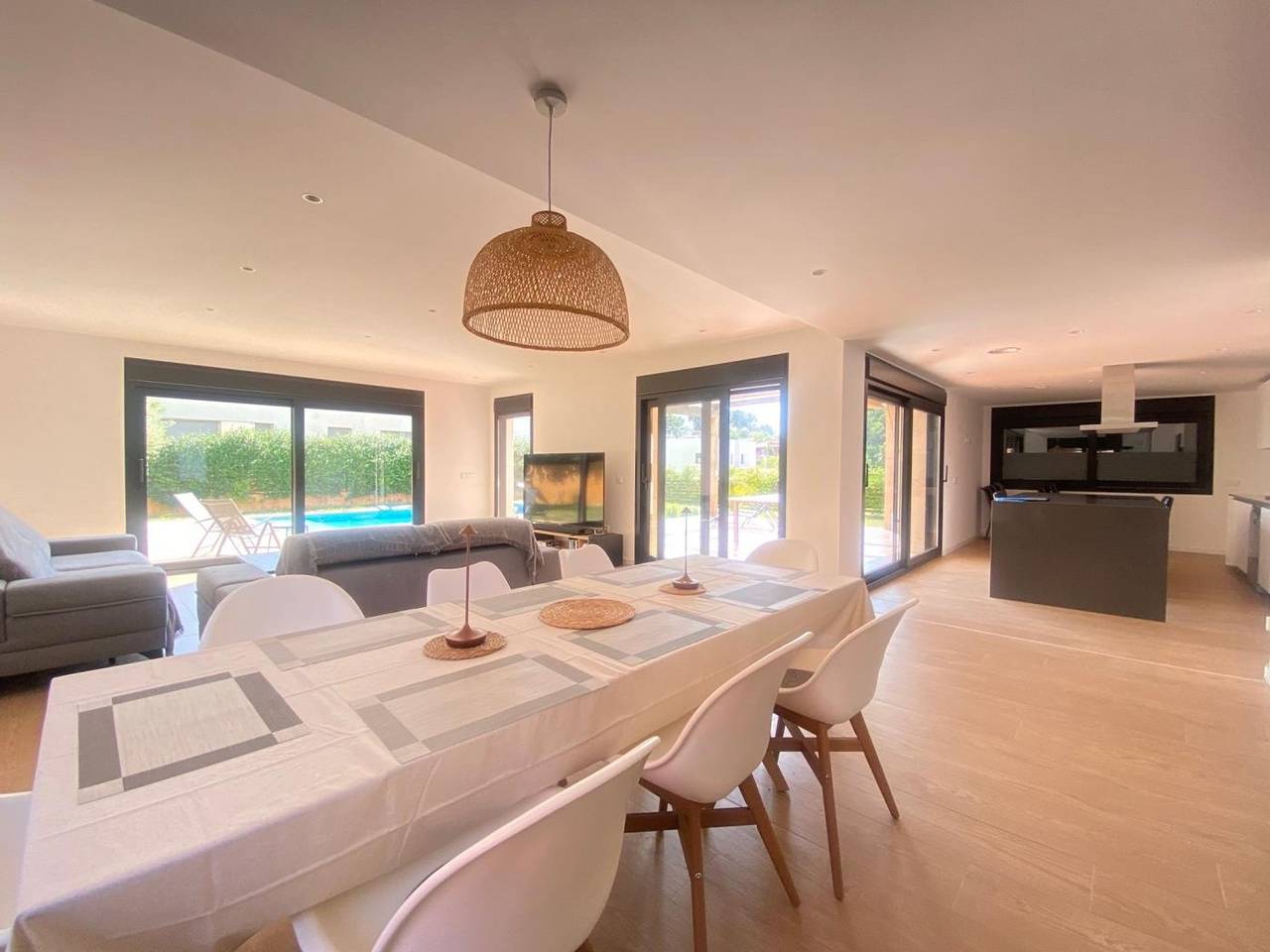 Th130 villa moderna, golf y playa in Catllar, Costa Dorada