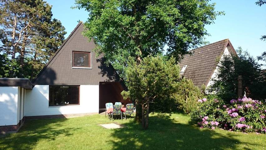 Ferienhaus für 5 Personen, mit Terrasse und Garten - 1