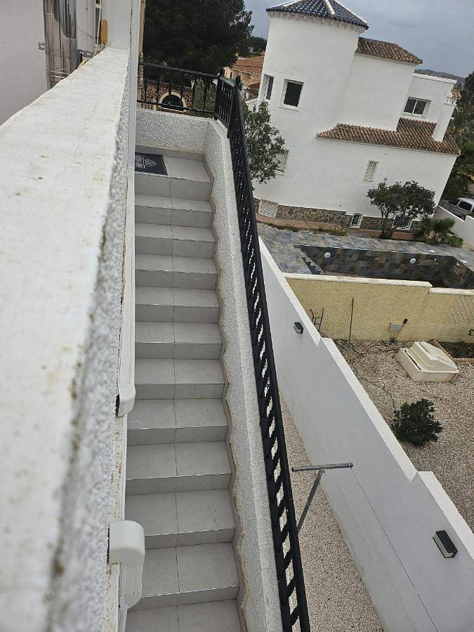 Casa de vacaciones para 4 personas, con vistas además de piscina y terraza - 1