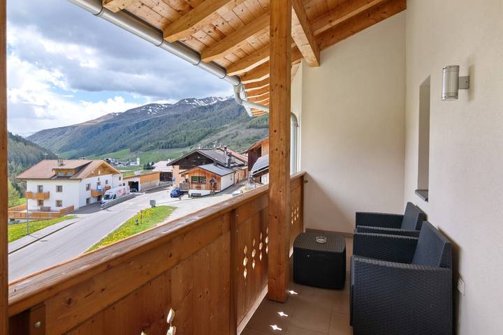 Ferienwohnung für 2 Personen, mit Balkon und Garten im Vinschgau