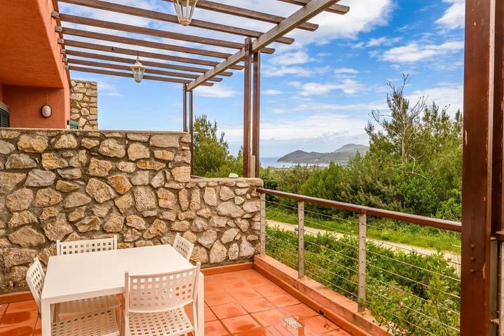 Apartahotel para 2 personas, con balcón y vistas en Toscana