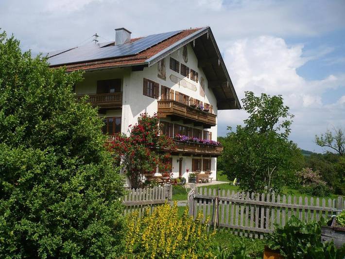 Gîte pour 4 personnes, avec vue et jardin à Irschenberg