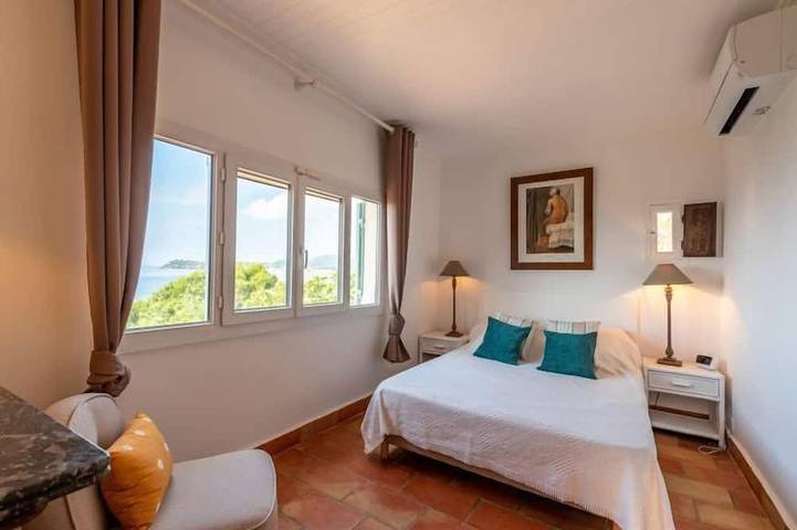 Location de vacances pour 6 personnes, animaux acceptés dans Plage du Débarquement (La Croix-Valmer) - 4