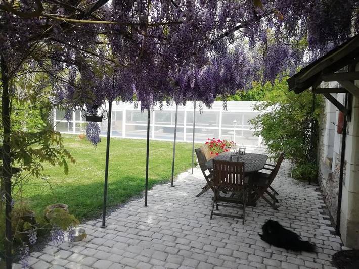 Location de vacances pour 6 personnes, avec vue ainsi que jardin et piscine à Athée-sur-Cher - 2