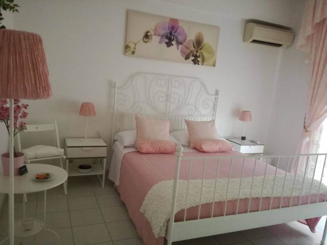 La Casa di Isabella Loreto in Loreto, Provincia di Ancona