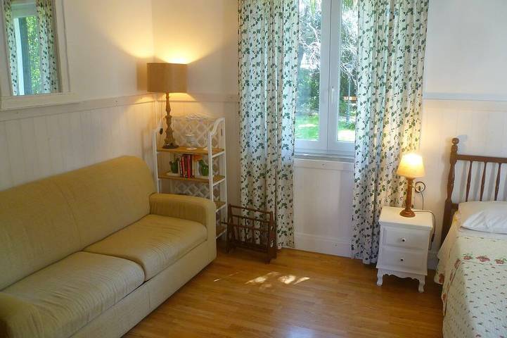 Studio Apartment Surrounded by Greenery B&B in Ercolano, Parque nacional del Vesubio