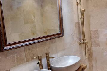 Chambre D’hôte pour 2 Personnes dans Carcassonne, Canal du Midi, Photo 1