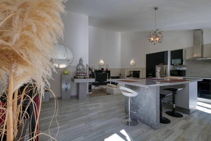 Gîte pour 6 personnes, avec vue à Alignan-du-Vent - 2