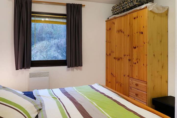 Angenehme Wohnung in einem Ferienhaus für 4 Gäste mit  W-Lan, TV und Haustiere erlaubt in Frankenau, Landkreis Waldeck-Frankenberg