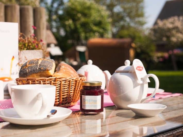 Hotel für 4 Personen, mit Balkon und Garten sowie Pool, kinderfreundlich - 1