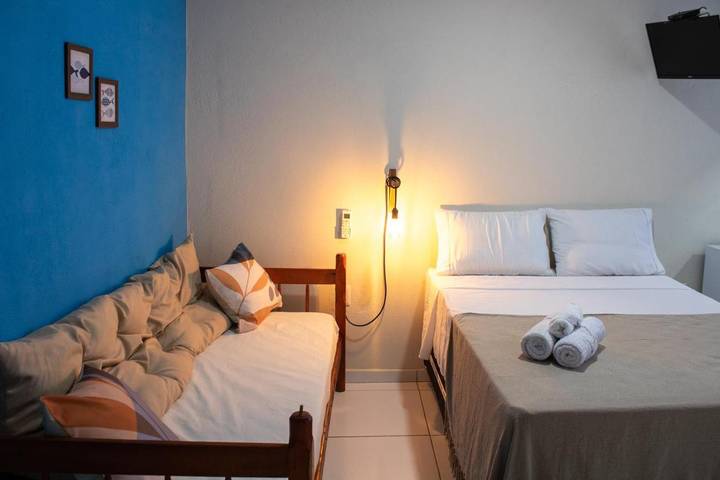 Casas e apartamentos de temporada para 4 pessoas, com jardim em Porto da Rua