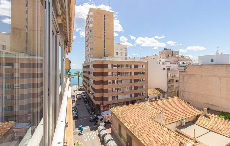 Ferienwohnung für 3 Personen, mit Terrasse, kinderfreundlich in Torrevieja - 2
