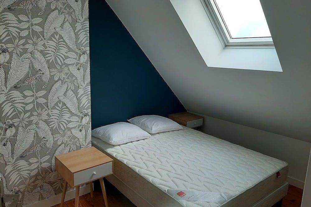 Appartement entier, Logement Avec Grande Terrasse in Ploemel, Côte des Mégalithes