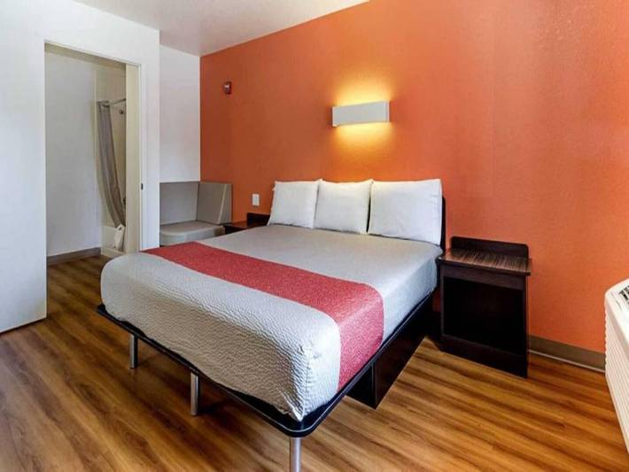 Ferienwohnung für 2 Personen, mit Terrasse und Pool, kinderfreundlich - 1
