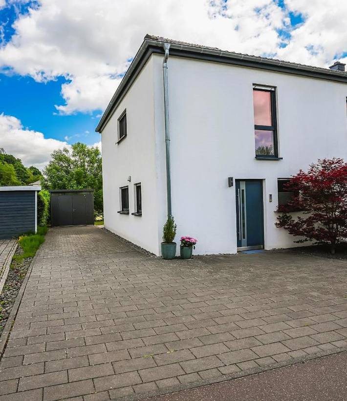 Ferienhaus für 5 Personen, mit Ausblick und Garten in Schweich an der Römischen Weinstraße