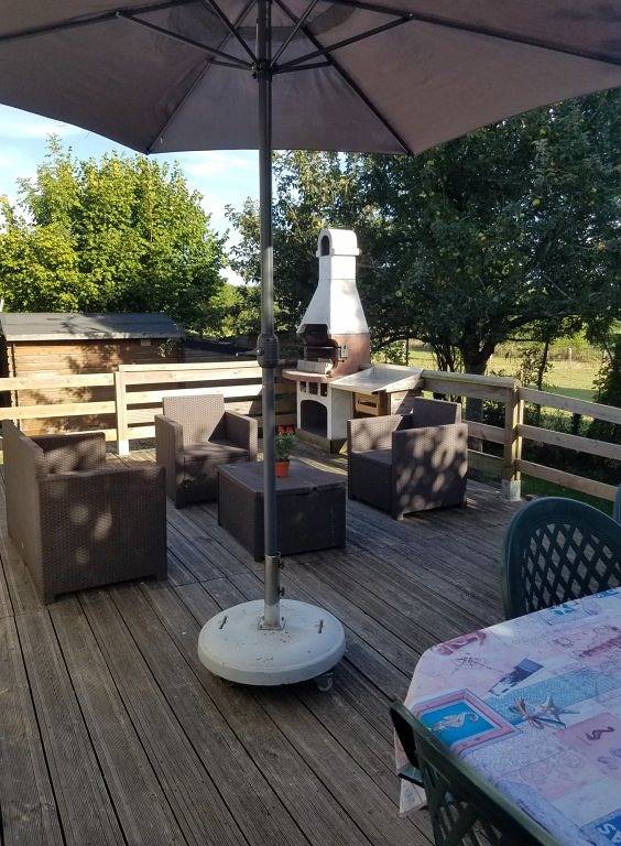 Gîte pour 5 personnes, avec terrasse et jardin à La Lucerne-d'Outremer - 3