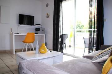 Gîte pour 2 personnes, avec terrasse et vue à La Possession