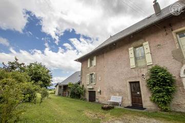Gîte pour 10 personnes, avec terrasse à Saint-Sulpice (Savoie)