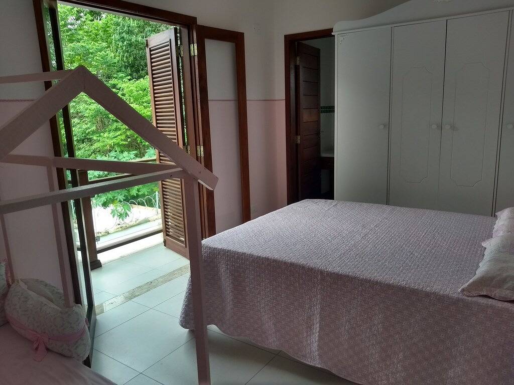 Haus mit 3 Suiten, Swimmingpool in einer Wohngegend, bis zu 7 Personen in Paraty, Costa Verde (Rio de Janeiro)