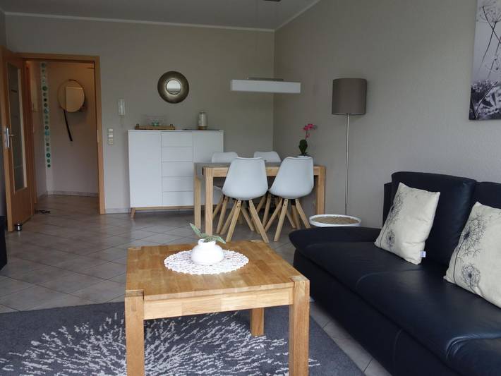 Ganze Wohnung, Ferienwohnung für 4 Personen mit Terrasse in Willingen, die Mittelgebirge