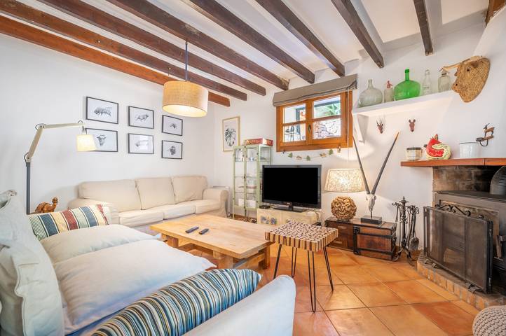 Gemütliche Finca mit Wlan, Garten und Terrasse; Parkplätze vorhanden in Caimari, Selva